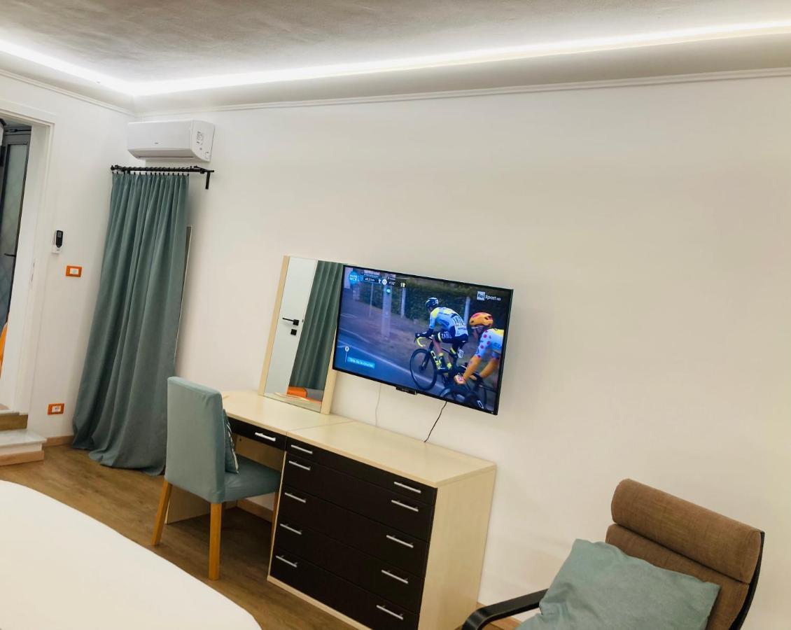 Lavica Di Mezzo Apartments Catania Kültér fotó
