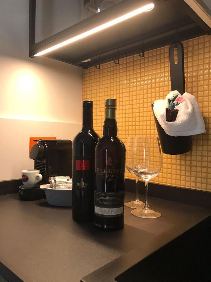 Lavica Di Mezzo Apartments Catania Kültér fotó