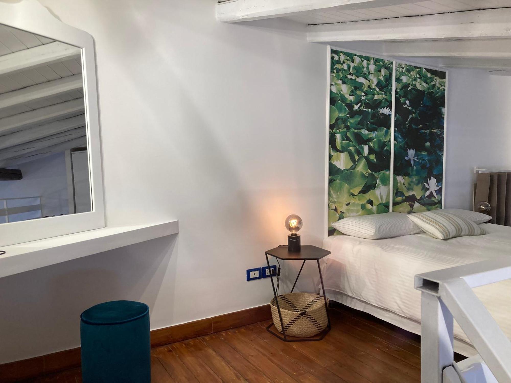 Lavica Di Mezzo Apartments Catania Kültér fotó